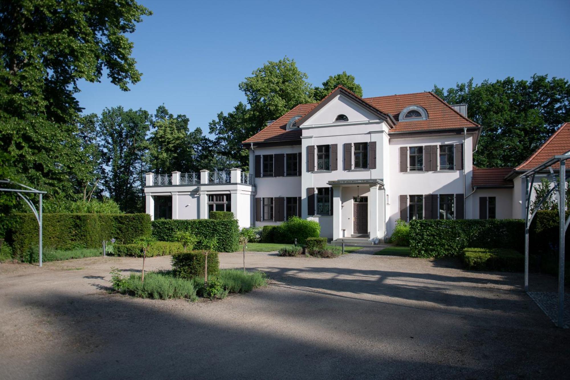 Herrenhaus Roeddelin Templin Exterior foto